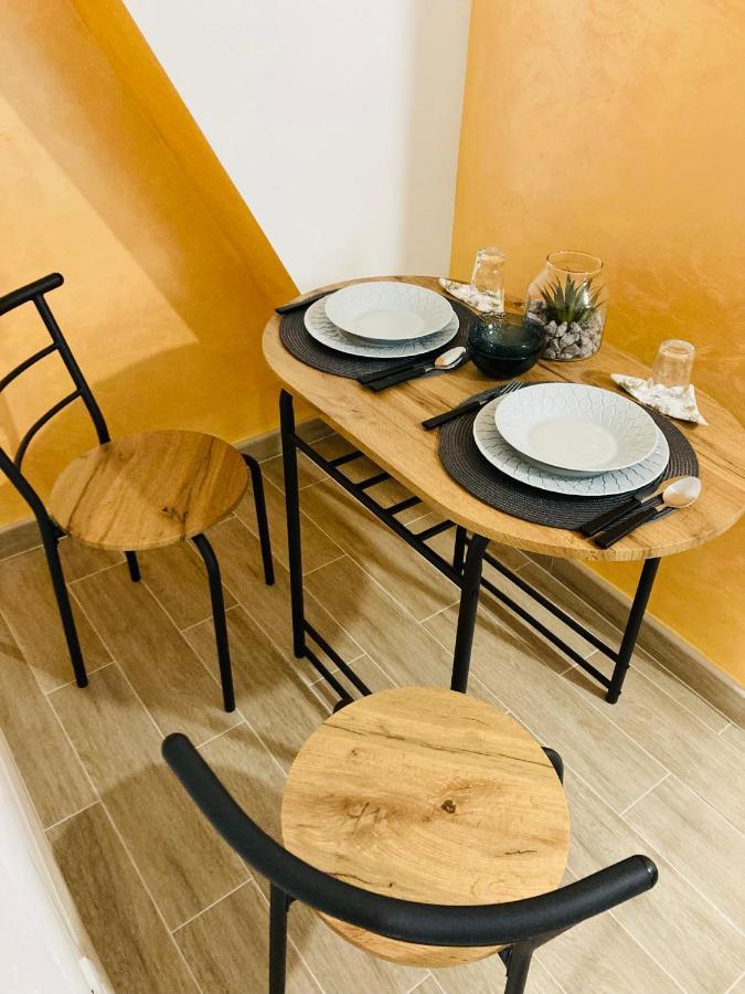 Enjoy Gardos Apartment Belgrad Exterior foto